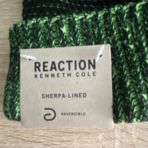 Kenneth Cole Reaction Sherpa-Lined Beanie Green One Size NEW - Picture 2 of 4